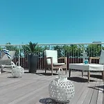 Apollo 4* Riccione