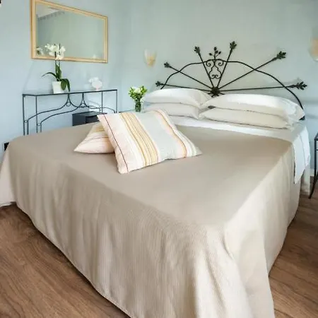 Hotel Apollo