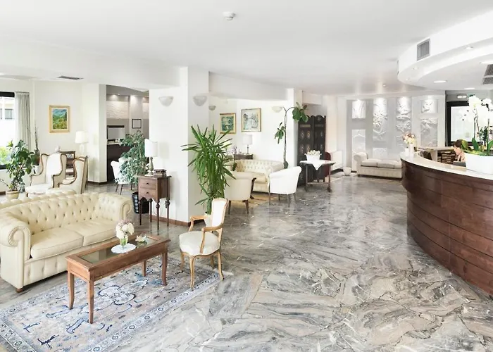 Apollo Ξενοδοχείο