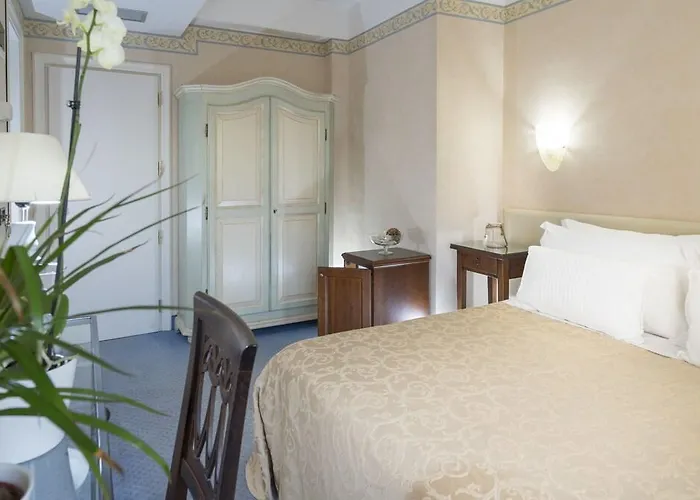 Apollo 4* Ριτσιόνε